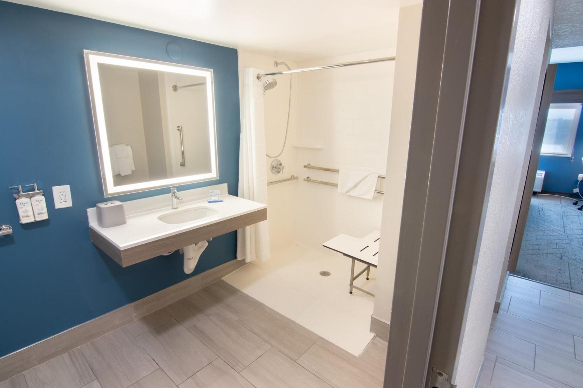 Holiday Inn Express And Suites Fort Lauderdale Airport West By Ihg Davie Exterior foto