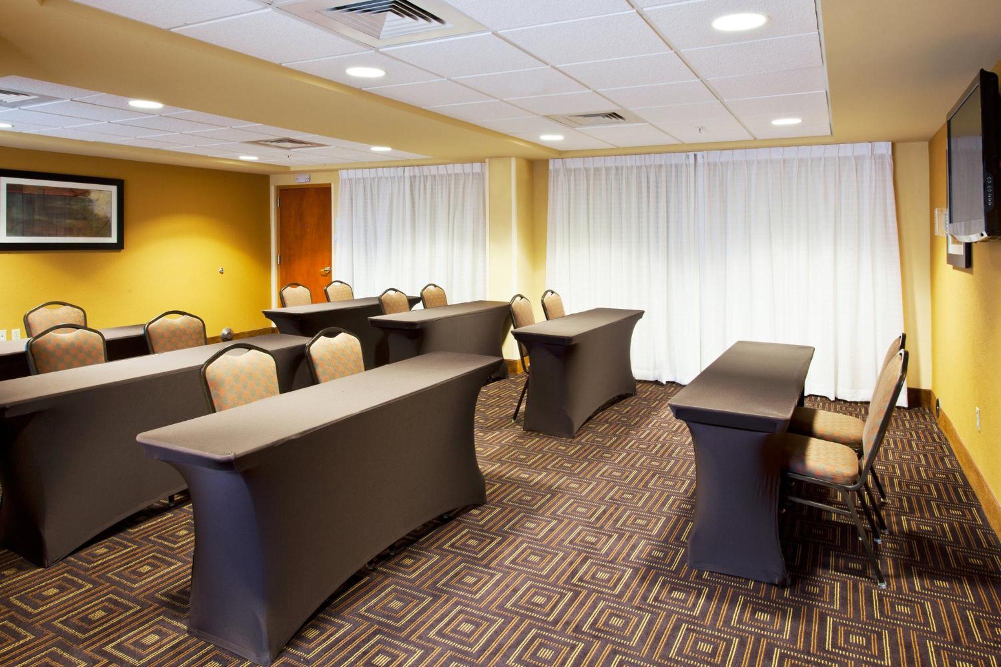 Holiday Inn Express And Suites Fort Lauderdale Airport West By Ihg Davie Exterior foto
